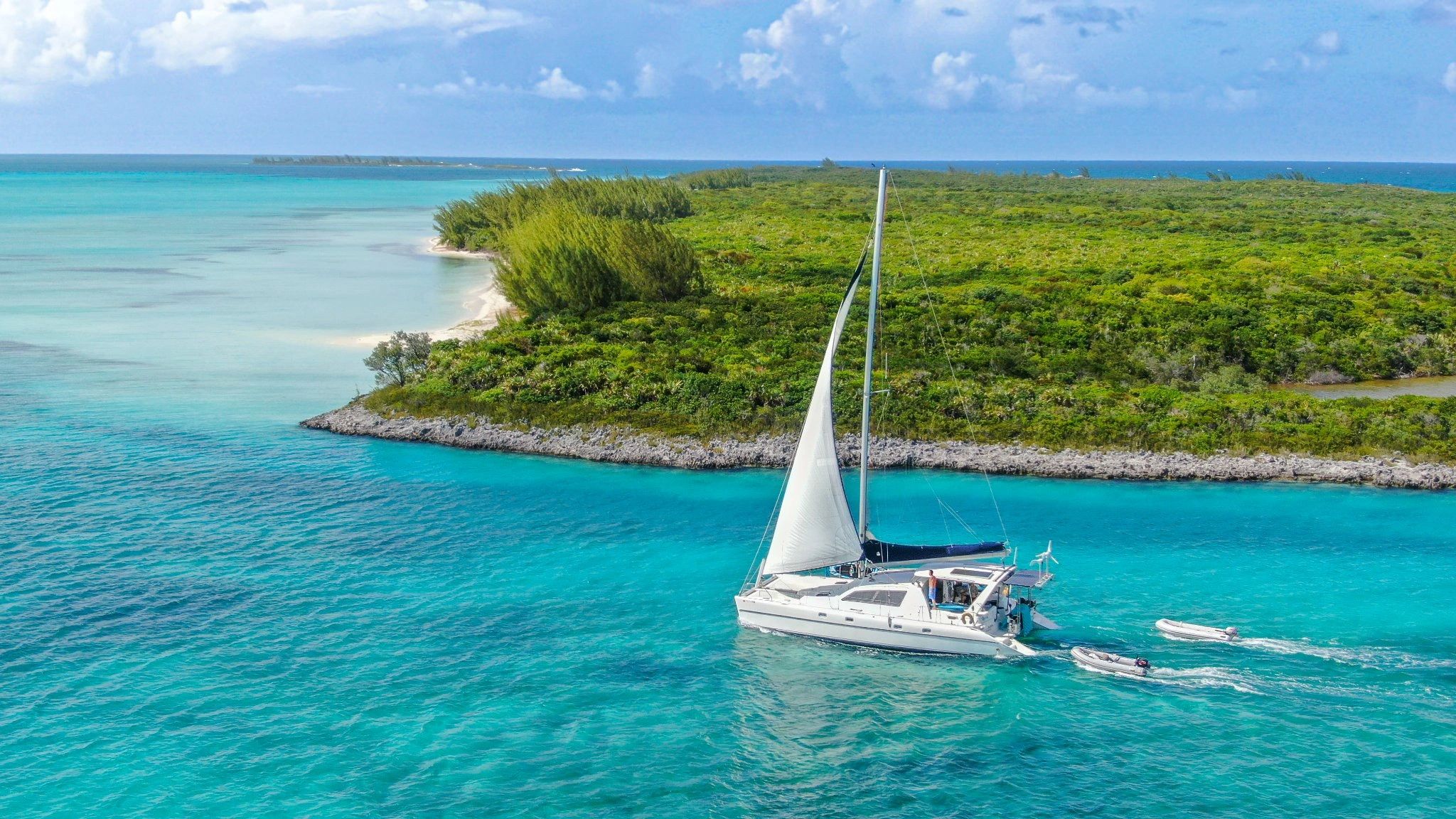 sailboat charters in the bahamas